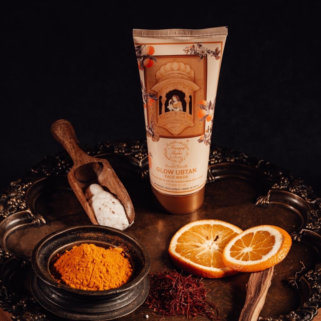 GLOW UBTAN FACE SCRUB